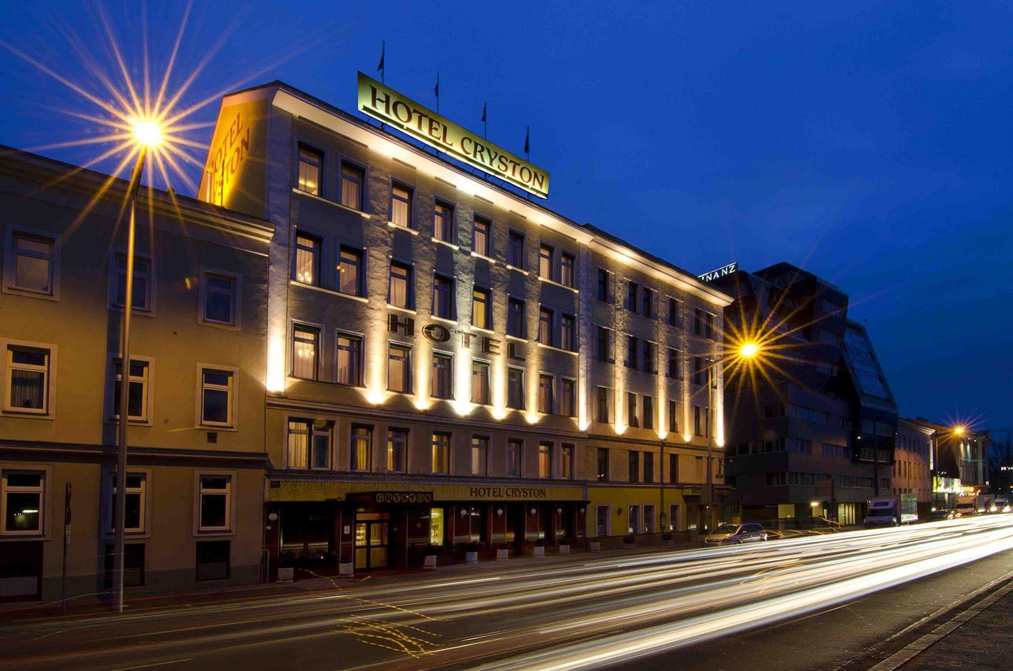 Hotel Cryston Vienna Exterior photo